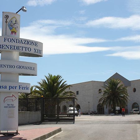 ホテルCasa Per Ferie Benedetto XIII グラヴィーナ・イン・プーリア エクステリア 写真